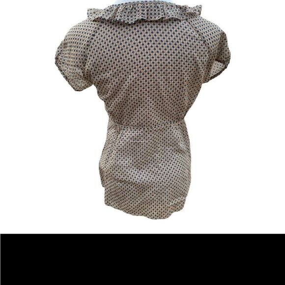 COPY - J CREW Pineapple Print Blouse - Picture 4 of 10